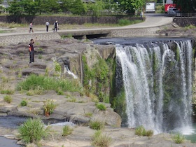 原尻の滝