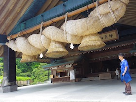 出雲大社の大注連縄